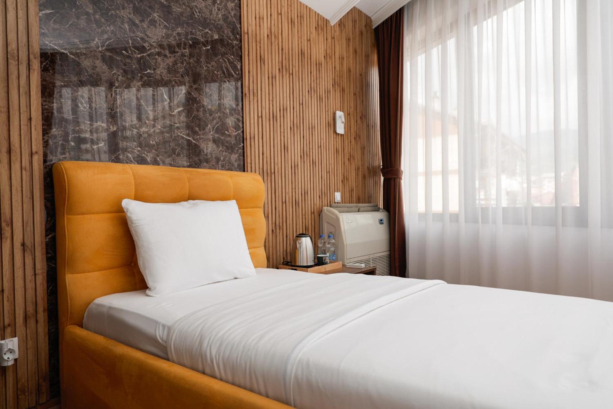 Hotel Denis Prizren Exterior photo